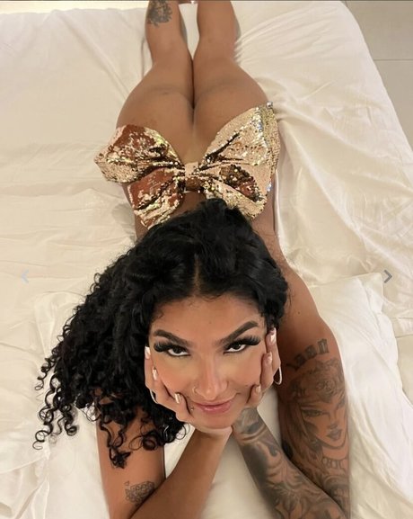 Karen Alencar 可愛いモデル 写真