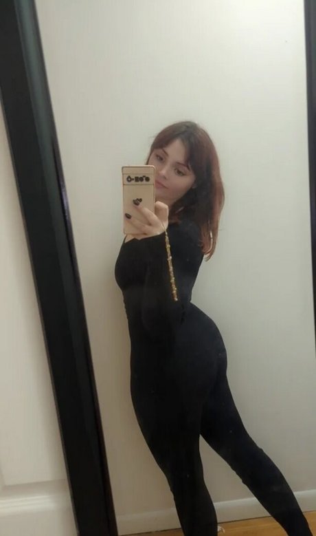 PixieAmaryllis セックスモデル 写真