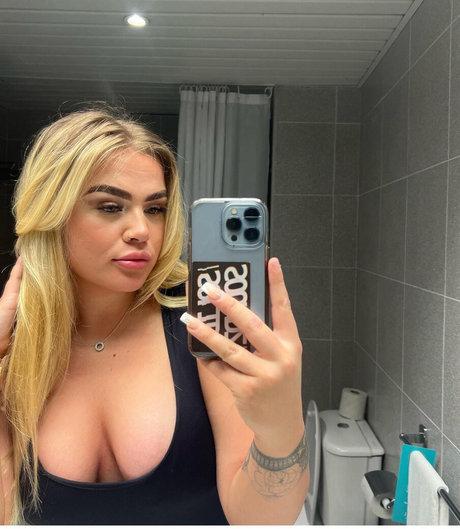 ぽっちゃりラテン系オンリーファンズ 美しいxxx 画像