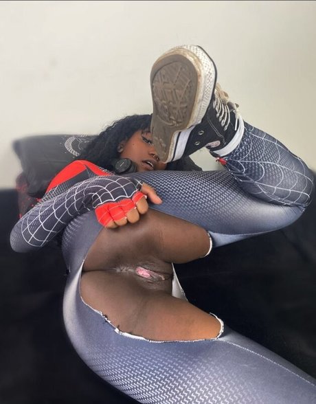 Afro Gaybe ポルノスター トップ 写真