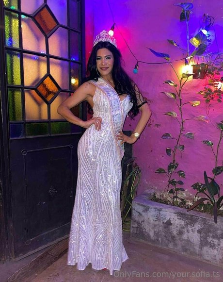 黒檀BDSMオンリーファンズ セクシー 画像