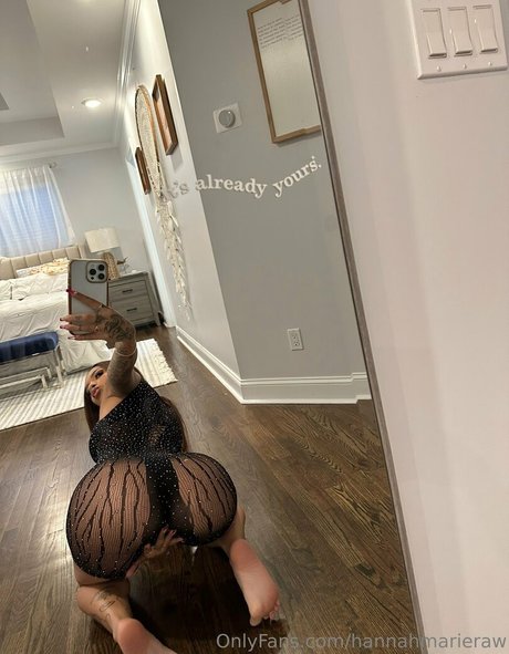 hannahmarieraw ヌードモデル 写真