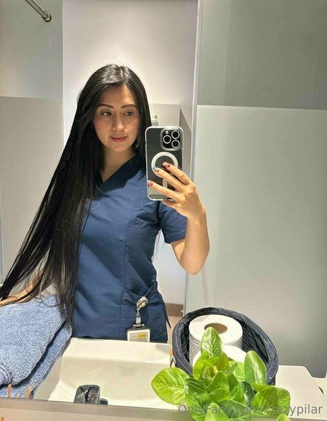 nursepilar エロティックなポルノスター 写真