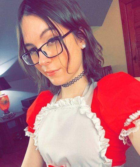 Kaiyanui 美しいポルノスター 写真