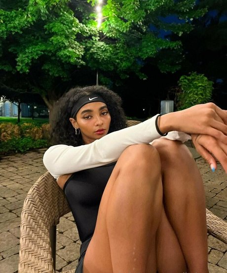 allydsworld ホット女優 写真