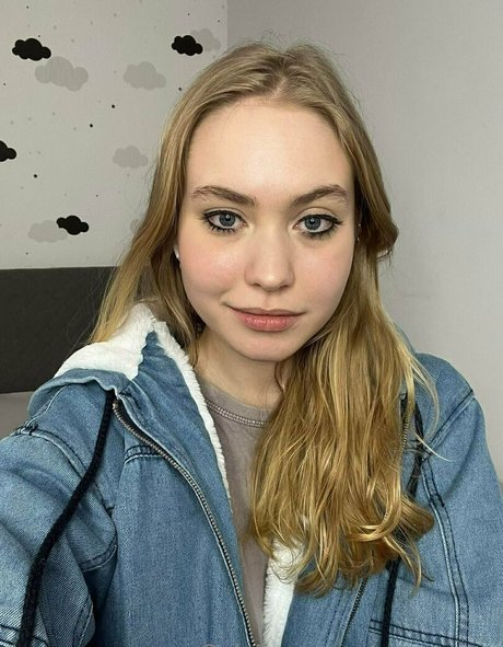 BrandyHelga セックススター 写真