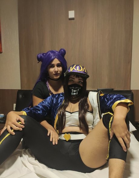 Jessy Chan セクシーなポルノスター 写真