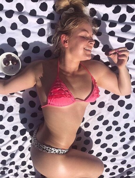 毛深いアジア人オンリーファンズ 美しいxxx 画像