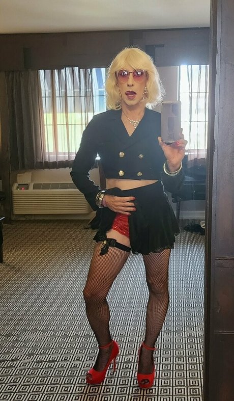 cassandralovit 無料女優 写真