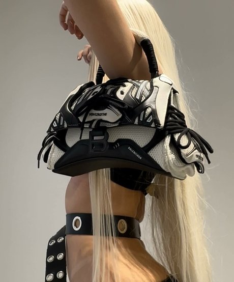 筋肉トランスオンリーファンズ ホットxxx 写真