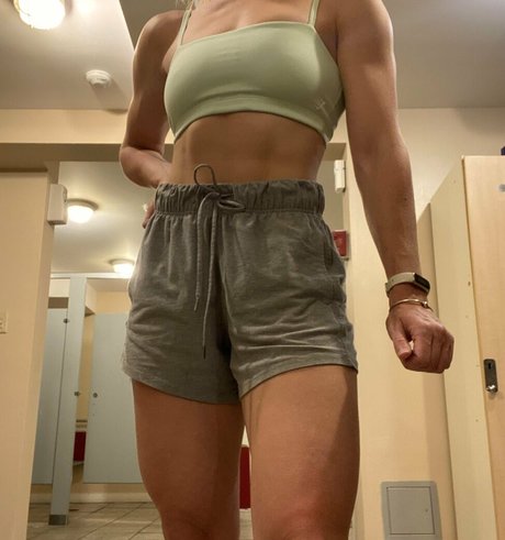 Hornyhamburglar 高品質女優 写真