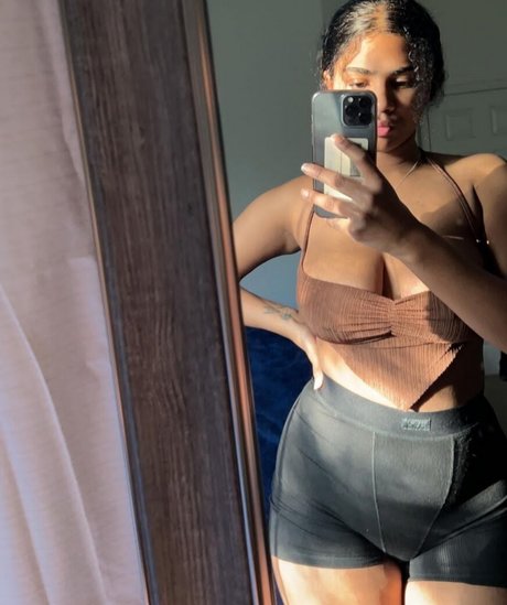 Sh33Natay 独占ポルノスター 画像