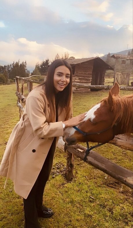 成熟した偽のおっぱいオンリーファンズ 無料ポルノ 写真