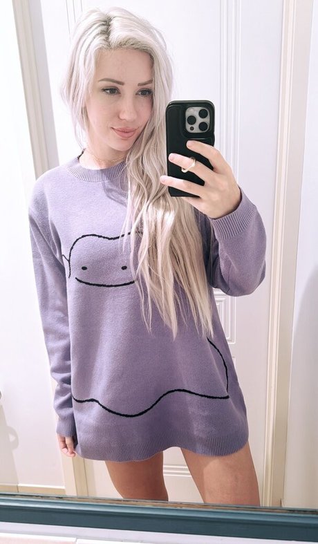 ぽっちゃりブルネットオンリーファンズ ポルノ 写真