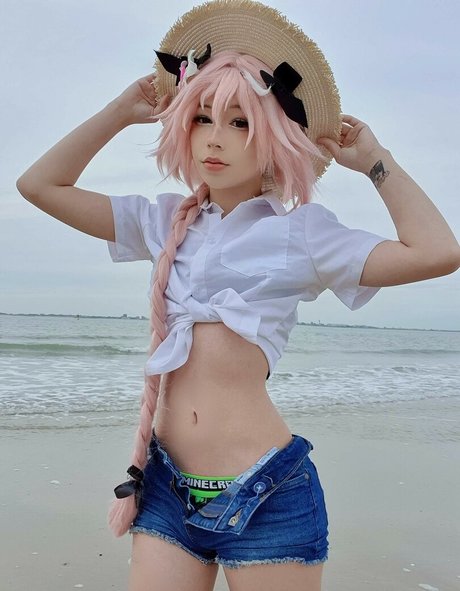 Haltsmanu 裸のスター 写真