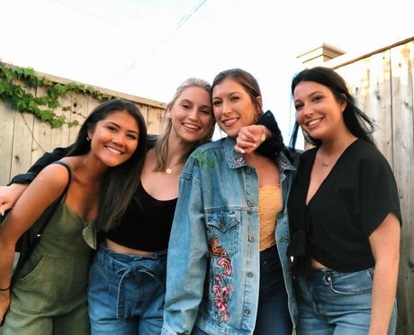 Lindsay Hydorn 裸の女優 画像