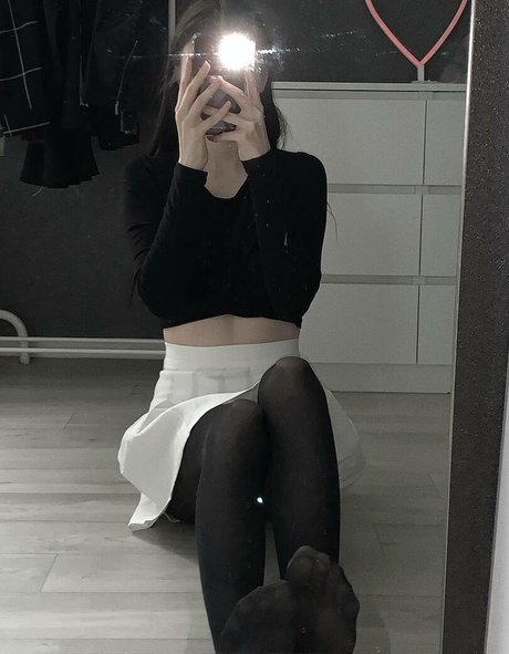 grystnayaanya ポルノスター アート 写真