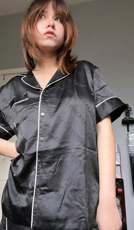 ellegarci トップスター 写真