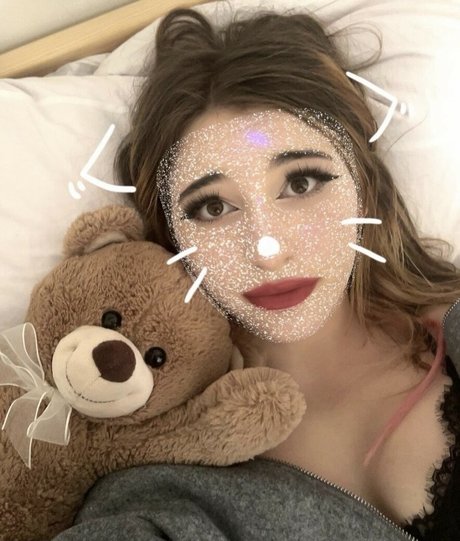 Osamochka ポルノモデル 画像