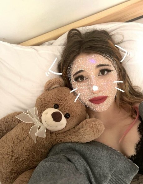 黒人ティーンのプッシーオンリーファンズ ポルノ 画像