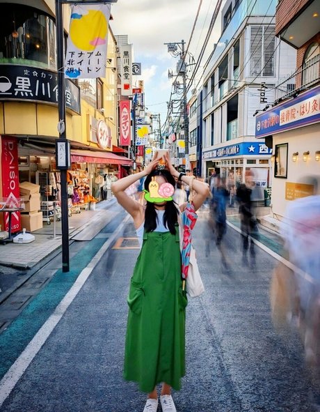 OniGiri ポルノ女優 写真