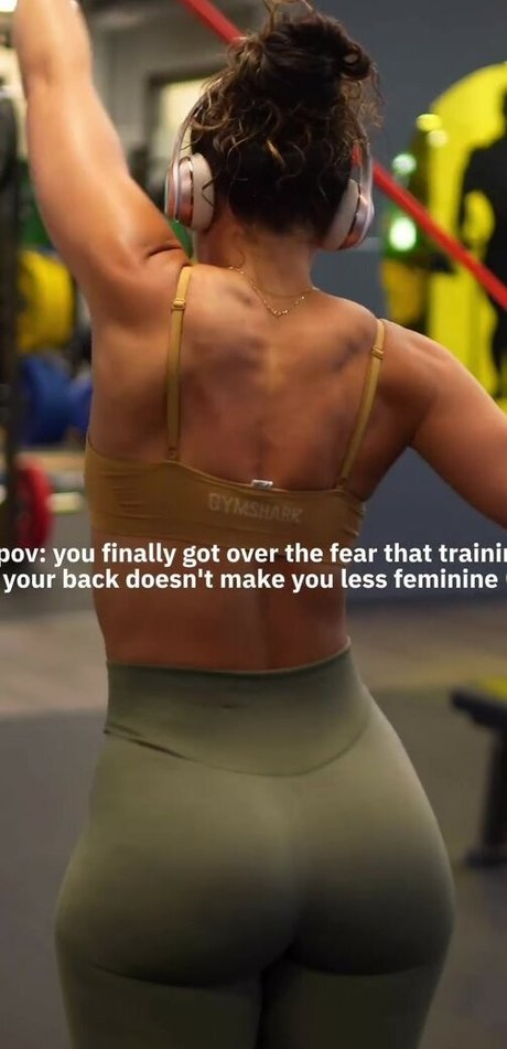 Alissa Oddo ポルノモデル 写真