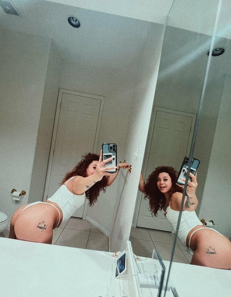 xneeenss トップポルノスター アーカイブ