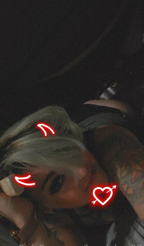 kassiekay87 ポルノスター エロティック 画像