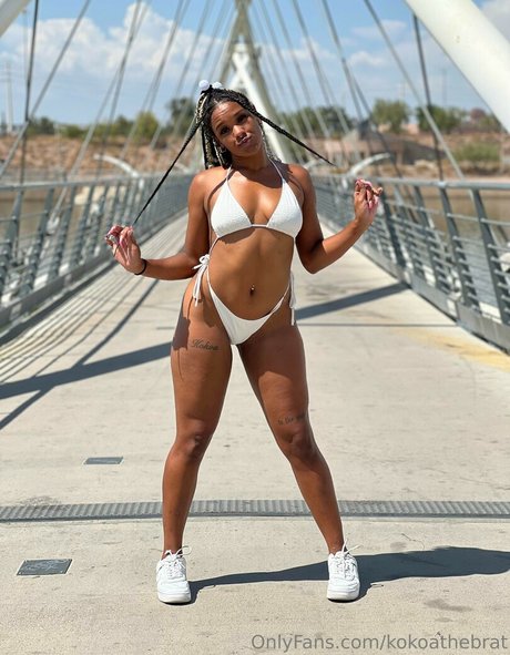 kokoathebrat ポルノスター セックス 写真