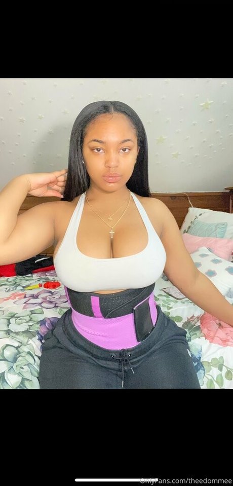 LGBTオンリーファン 無料 写真