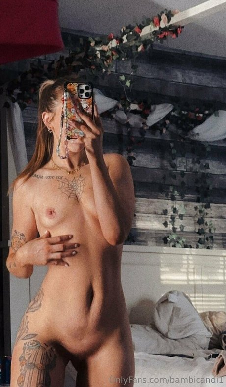 bambi candi 最高のスター 写真