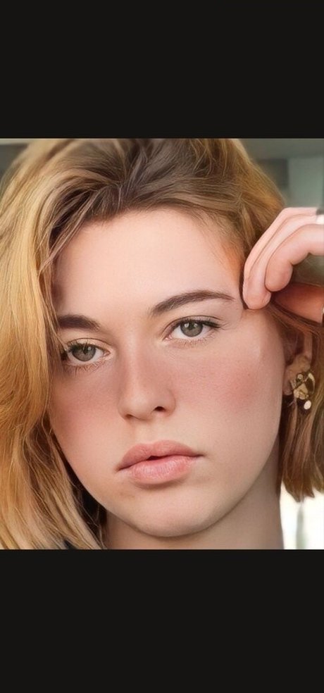 Cpcn mdt ポルノスター 裸 ギャラリー