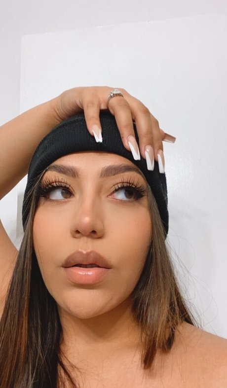 ブルネットのPOV オンリーファンズ 無料アダルト 写真