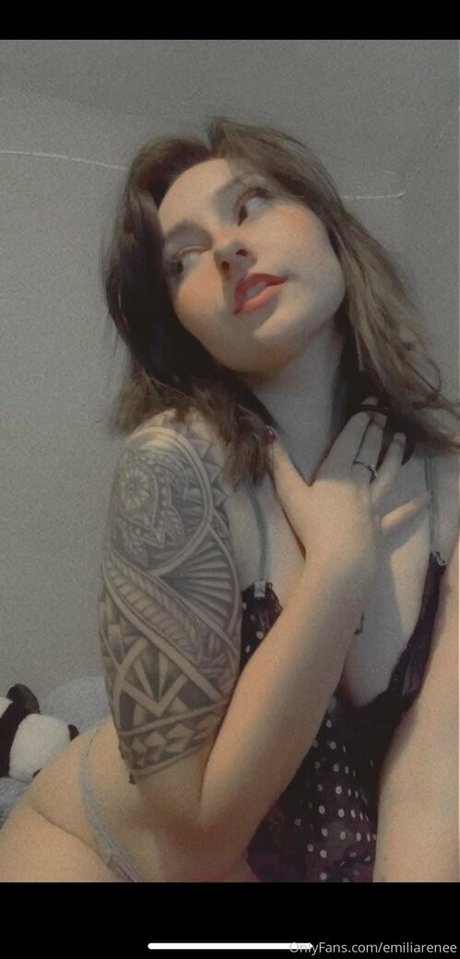 emiliarenblue アートスター 画像