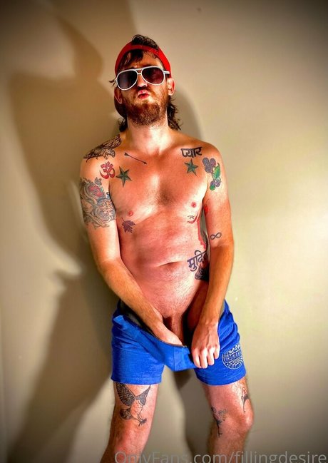 fillingdesire ポルノスター 独占 写真