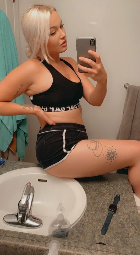 lexaaknox 素敵なポルノスター ギャラリー