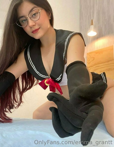 grant emma ヌードモデル 写真