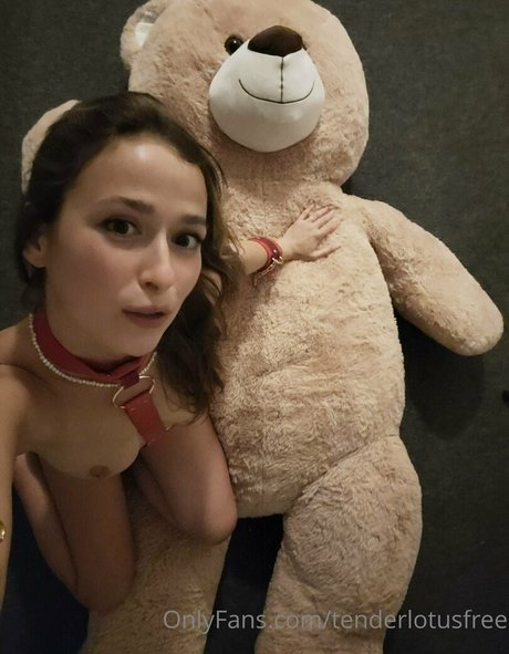 yogagirlfree ヌードモデル 写真