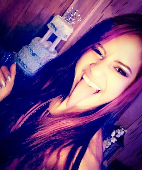 かわいいアナルオンリーファンズ セクシーヌード 画像