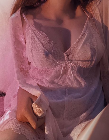 ayakamoe2910 ポルノスター 画像