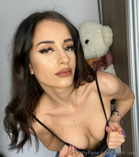 mimi uwu ポルノスター ヌード ギャラリー