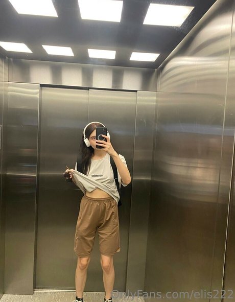 Elis222 セックスモデル 画像