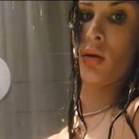 金髪オナニーオンリーファンズ 無料ポルノ 画像