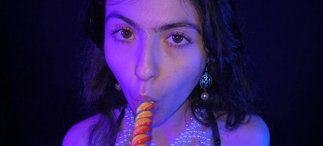 Baby Bella ASMR ポルノスター パーフェクト 写真