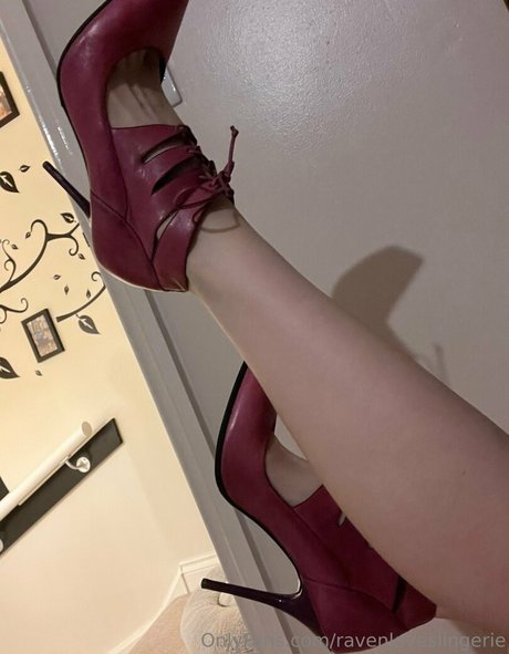 ravenloveslingerie ポルノモデル ギャラリー