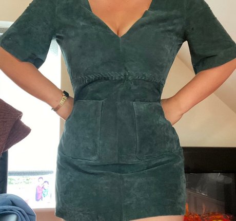 義母オンリーファンズ 無料裸 画像