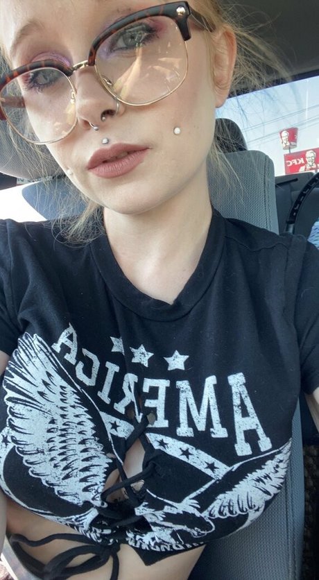 dabbingdarlin420 セクシー女優 ギャラリー