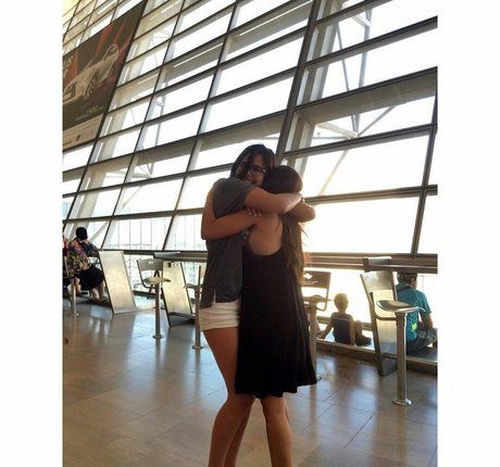 黒人ティーンオンリーファンズ ホットポルノ 写真