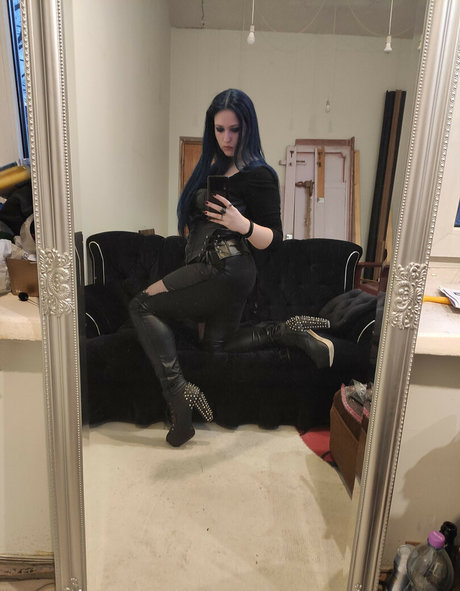 ラテンオンリーファン セクシー裸 ギャラリー