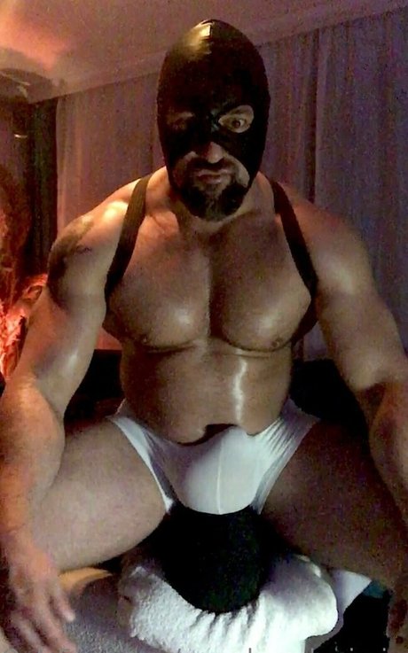 muscle submission エロティック女優 ギャラリー